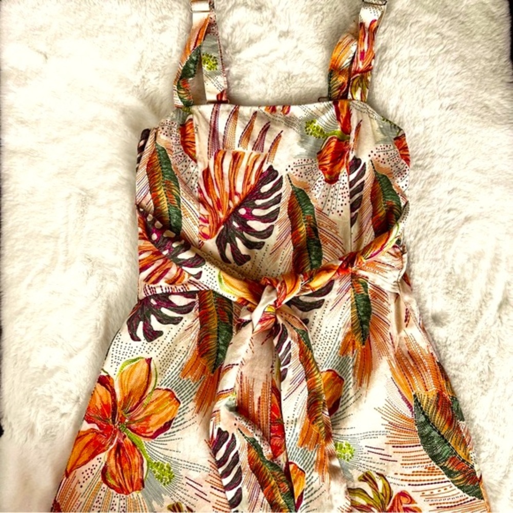 Shore Lima Jumpsuit Tropical and Beige Size Small - Picture 10 of 17